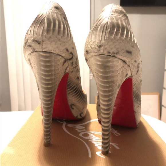 Christian Louboutin Very Prive Snakeskin - Picture 4 of 7